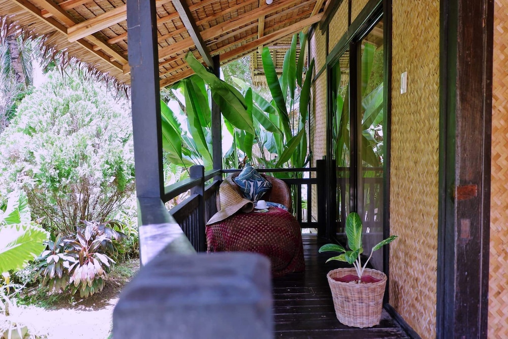 Lio Villas Resort