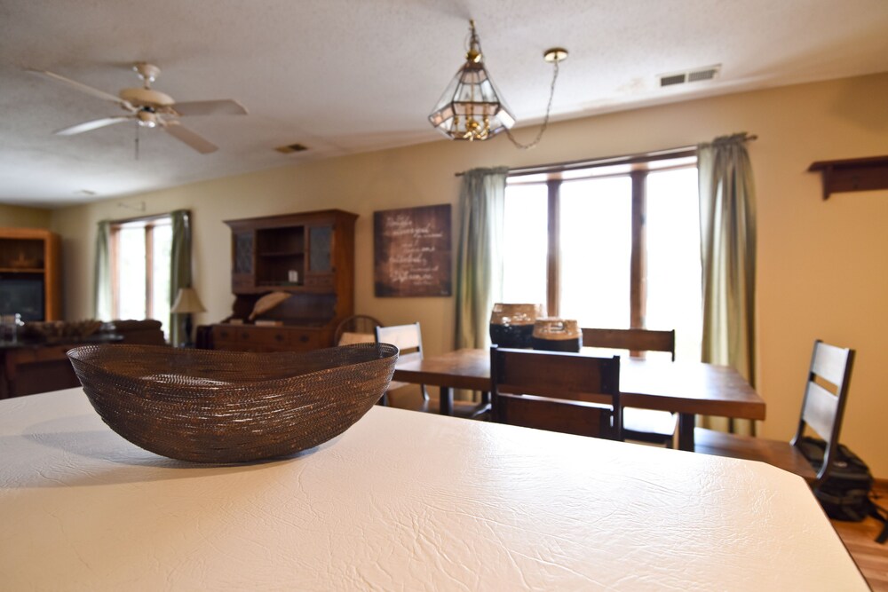 Timber Inn Motel