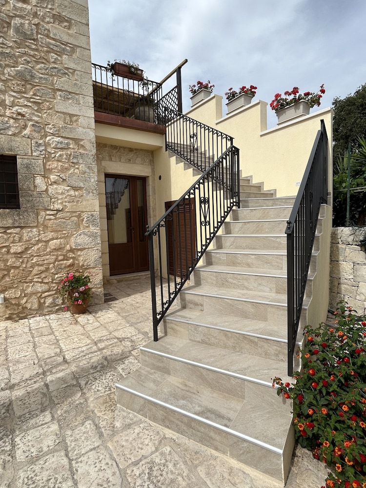 Borgo Monachella