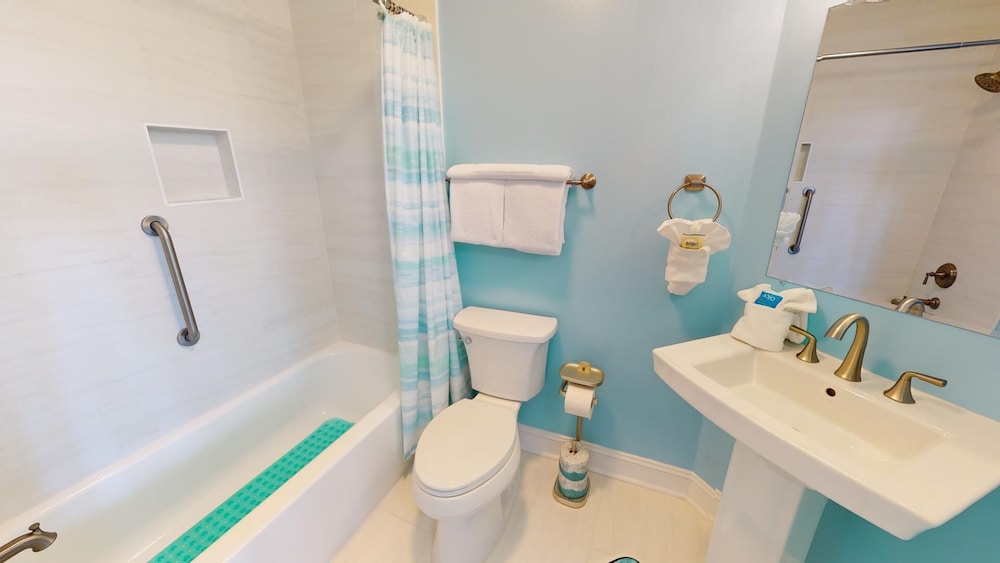 Bay View Villas 3 by Tybee Vacation Rentals