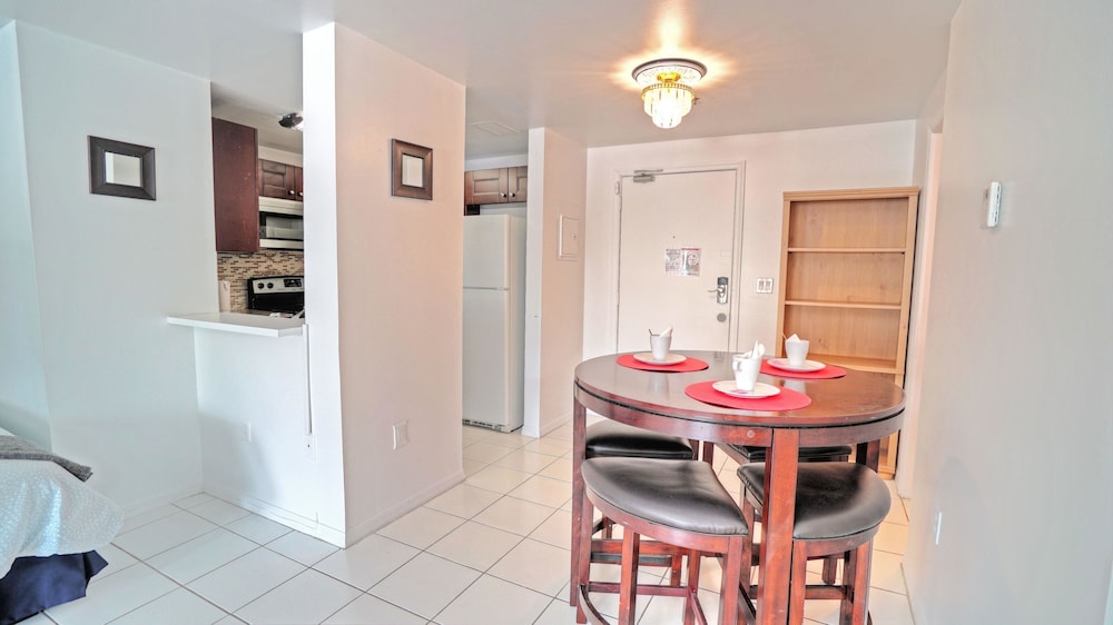 Private Apartments at the Casablanca