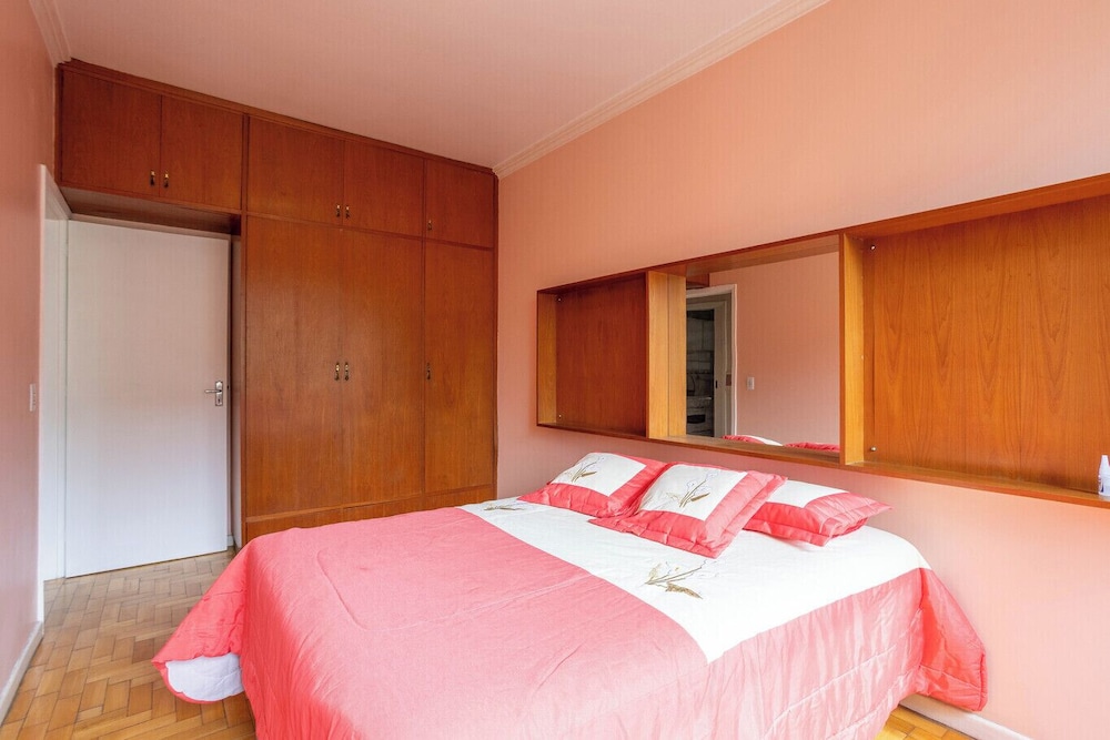 Apartamento c 2 Quartos no Centro Hist Rico