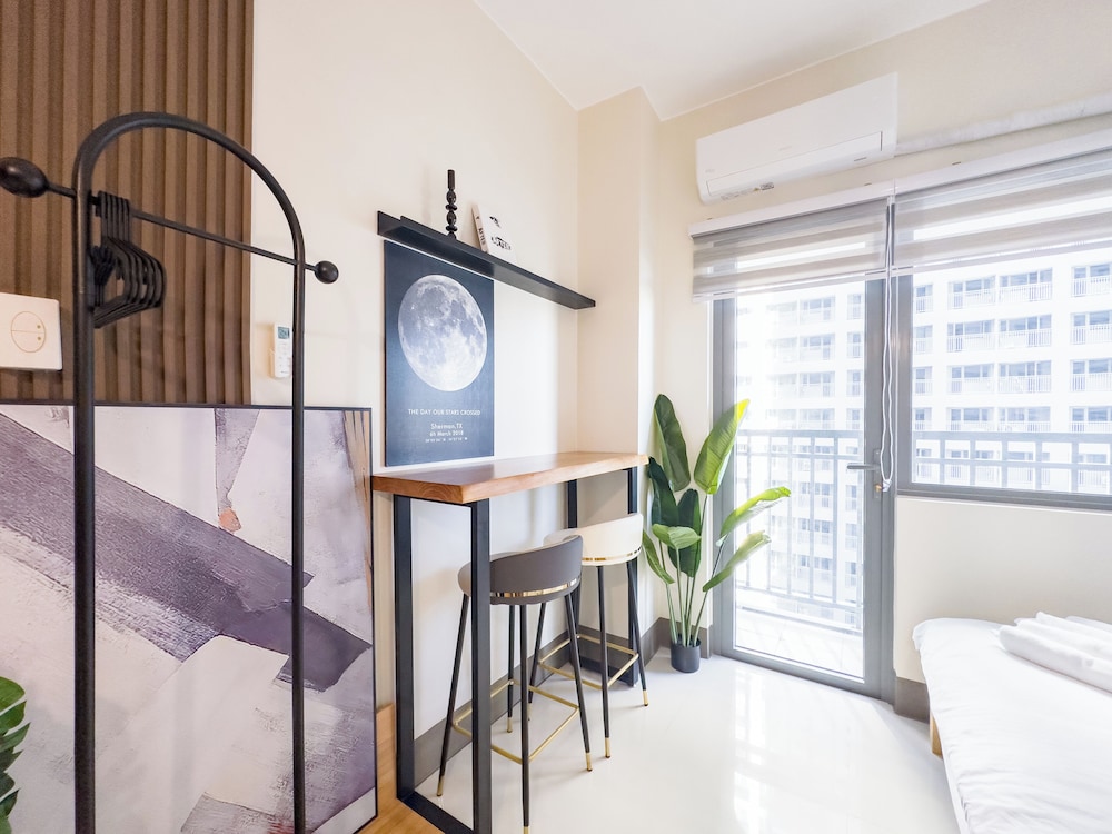 GemstoneBR in SMDC Fame Residences