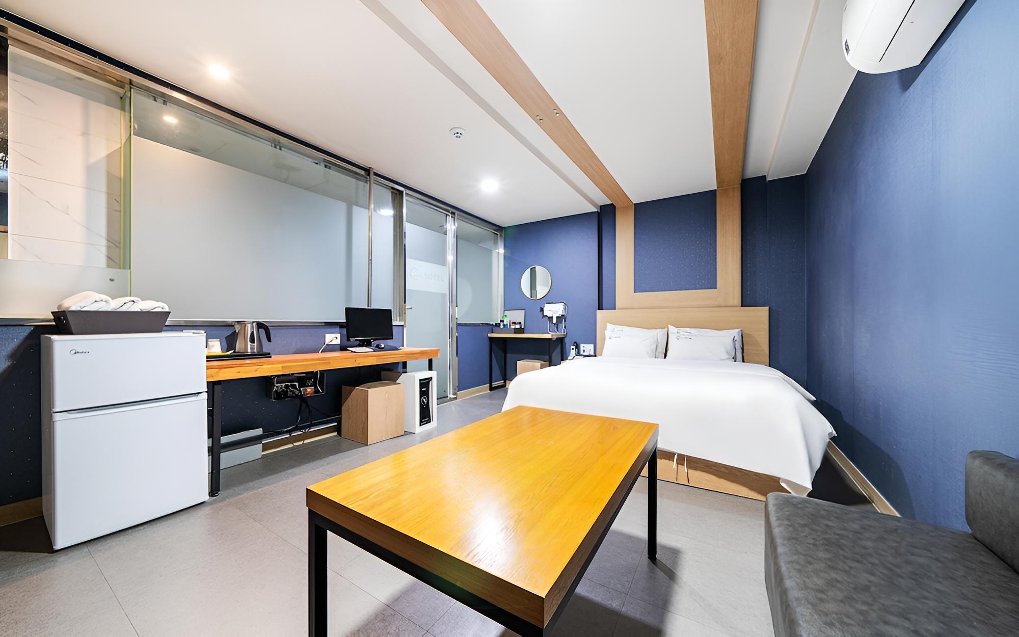 Guri C Hotel view 5