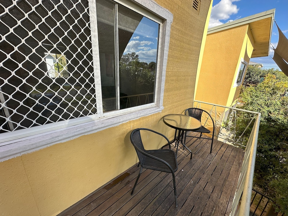 Breimba Street Apartments