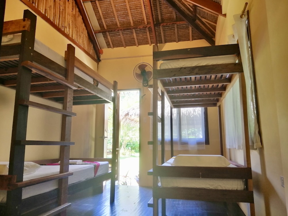 Ilakai Hostel - Adults Only view 3