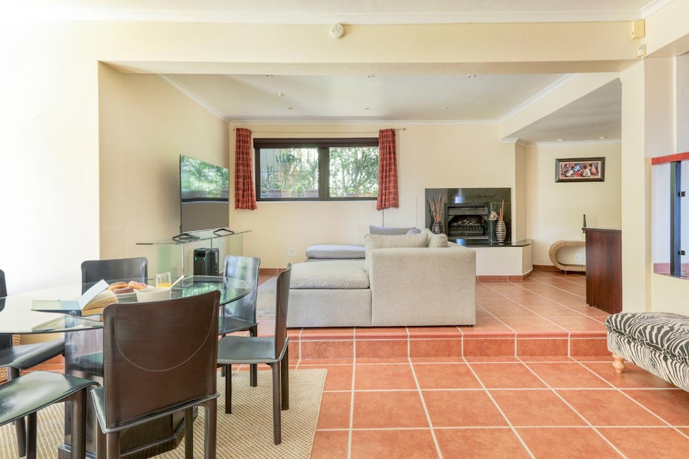 Villa Sol Camps Bay - Family Retreat With 360 Views