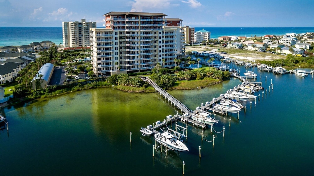Harbor Landing 802b 2 Bedroom Condo