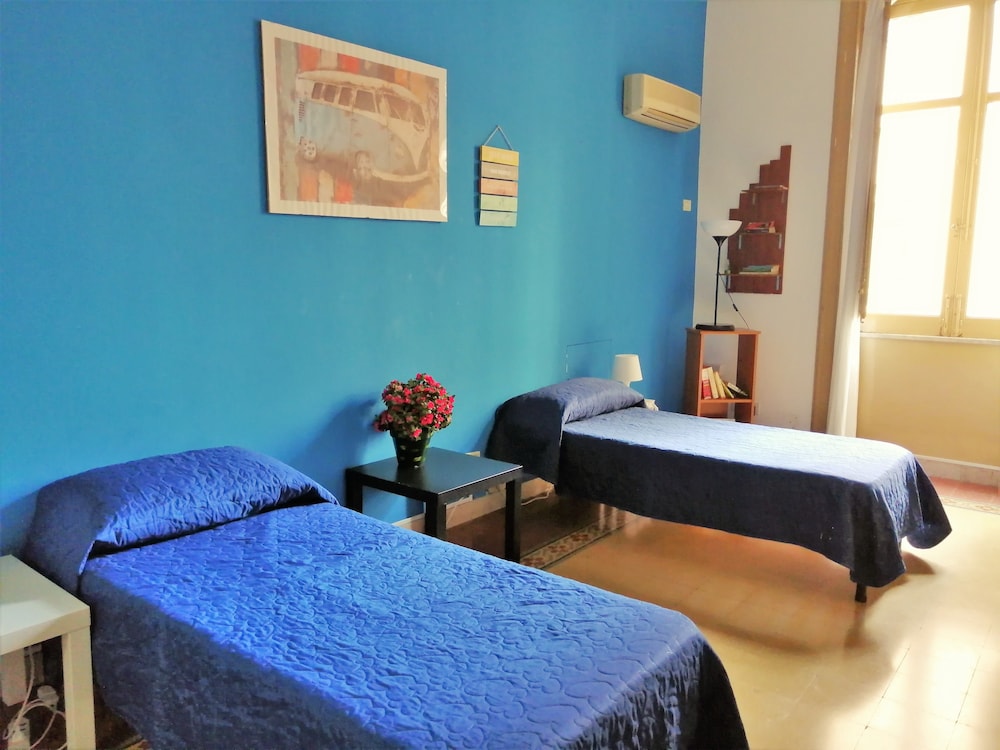 Jonathan Hostel & GuestHouse photo 4