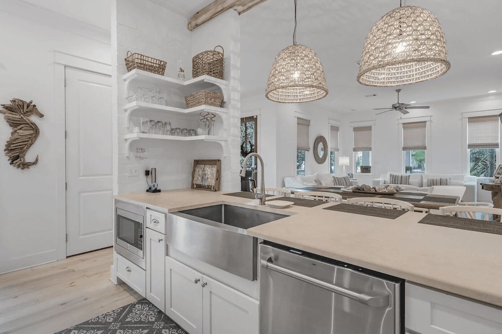 Longleaf Pines by Avantstay Community Pool + Bonfires