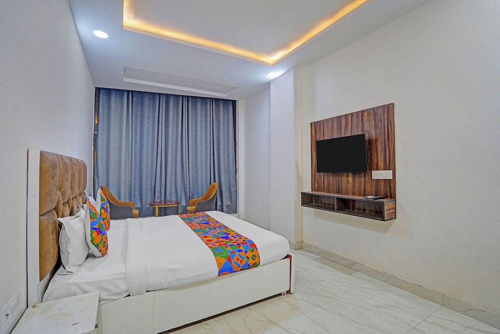 Fabhotel Stars