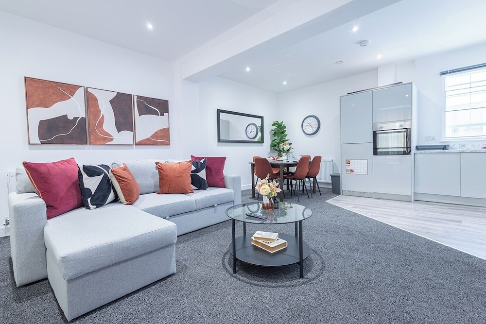 Sunrise Haven in Kent 2 bed Apartment Sleeps 7