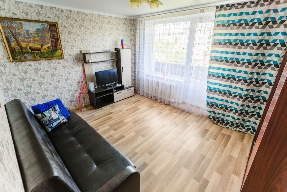 Apartment on Vorontsovskaya 44