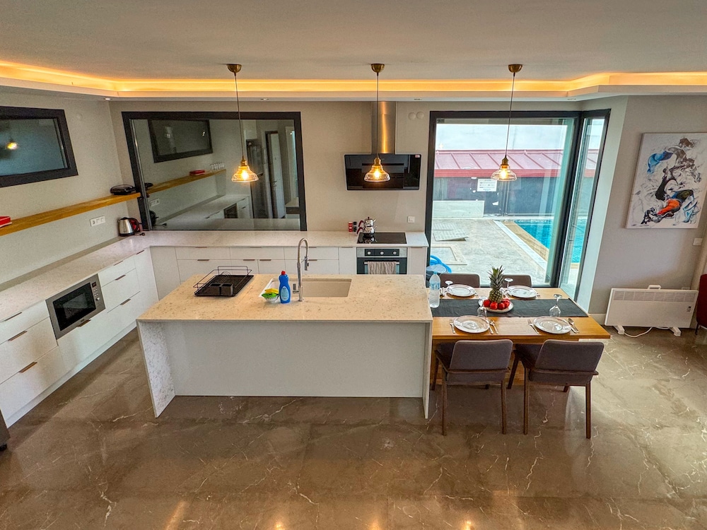 Villa Elit