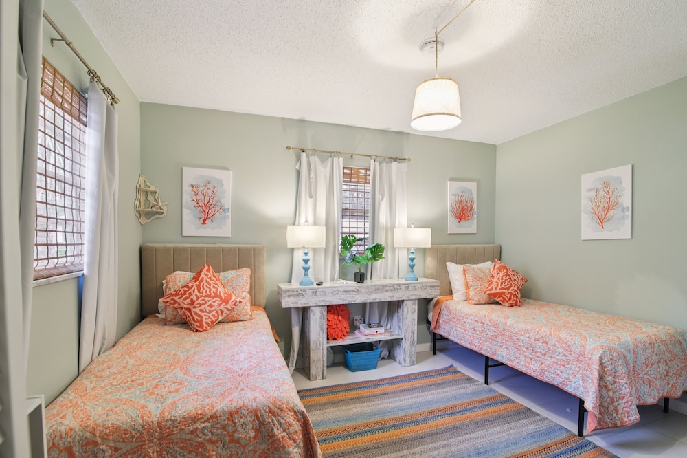 Crystal Blue Haven 3 Bedroom Cottage