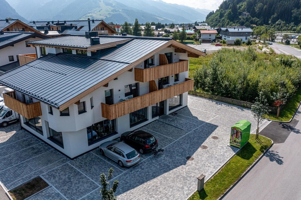 Tevini Boutique Suites - Apartment Air