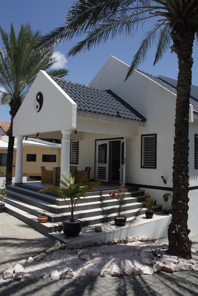 Sun Sea Sleep B&B