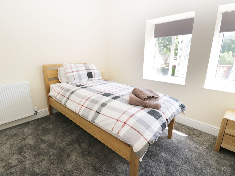 White Rose Cottage view 2