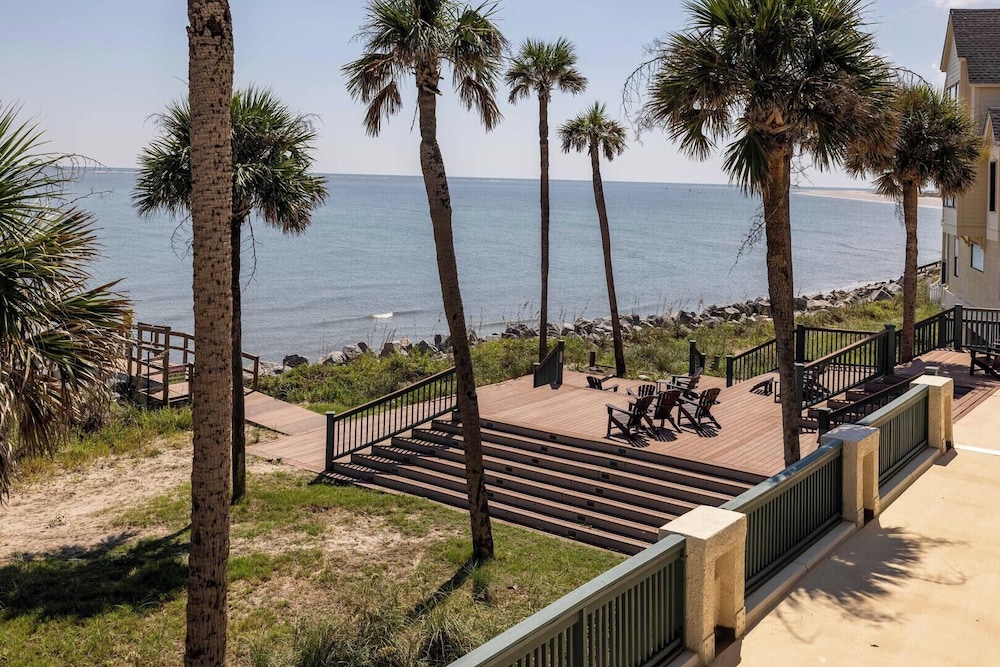 Escape to Oceanfront Bliss