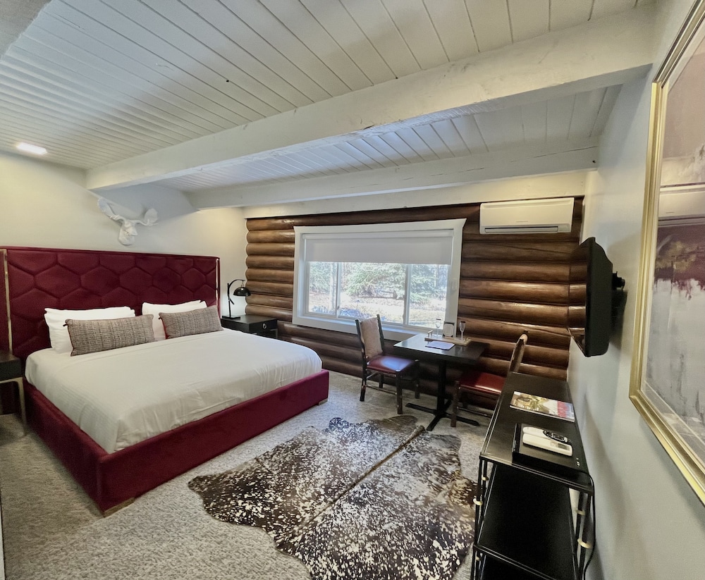 Alaskan Inn