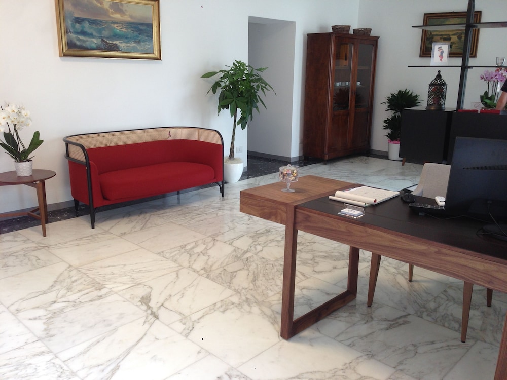 Hotel Victoria Place photo 2