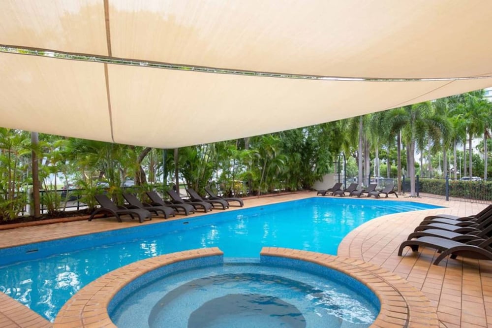 Rustic Sunset Horizon Oceanview Balcony Dining - Image 5