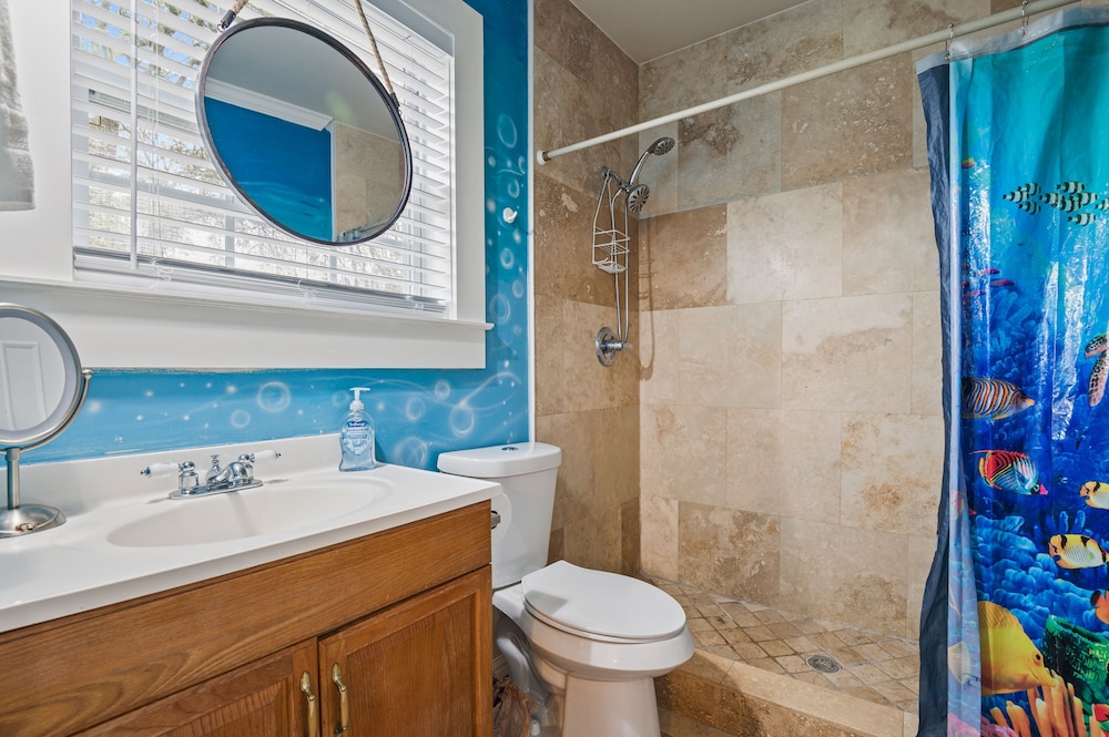 Bungalow On Ave O 1 Bedroom Home