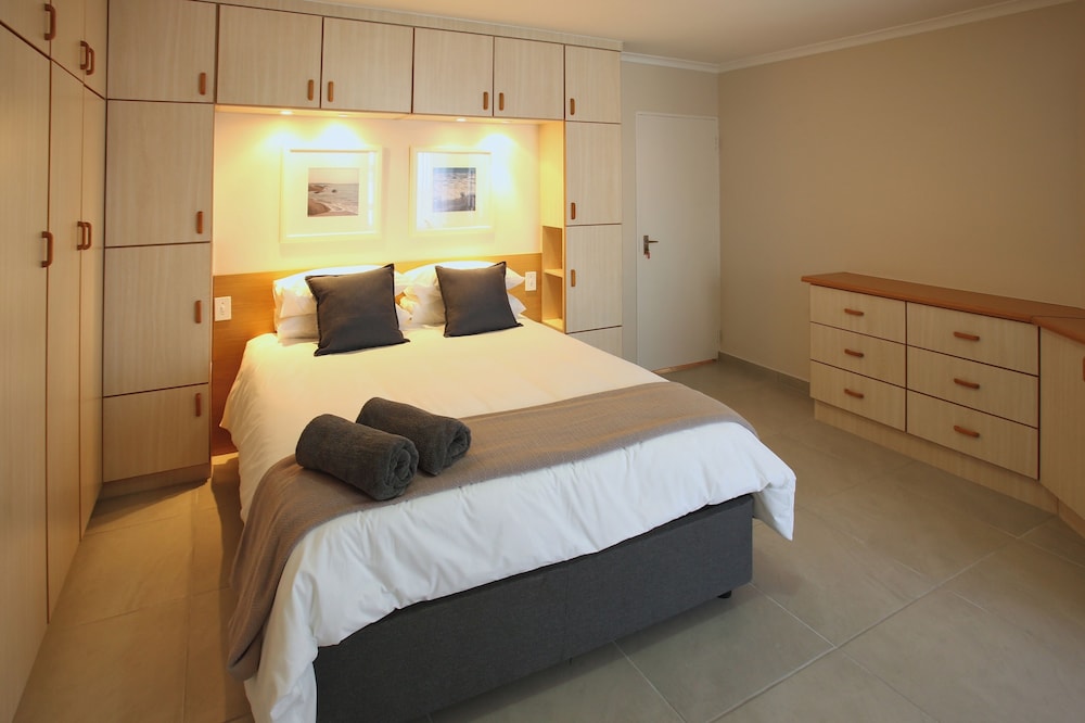 Coastal Calm Langebaan 6 Sleeper