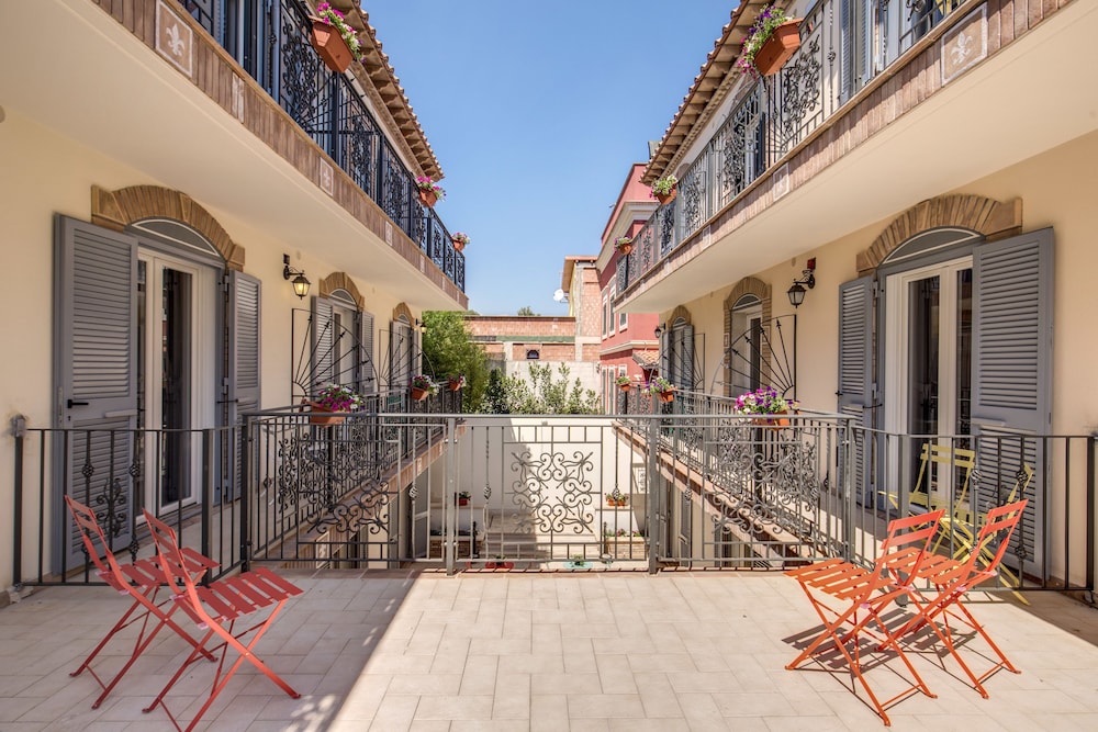 The Bricks Rome