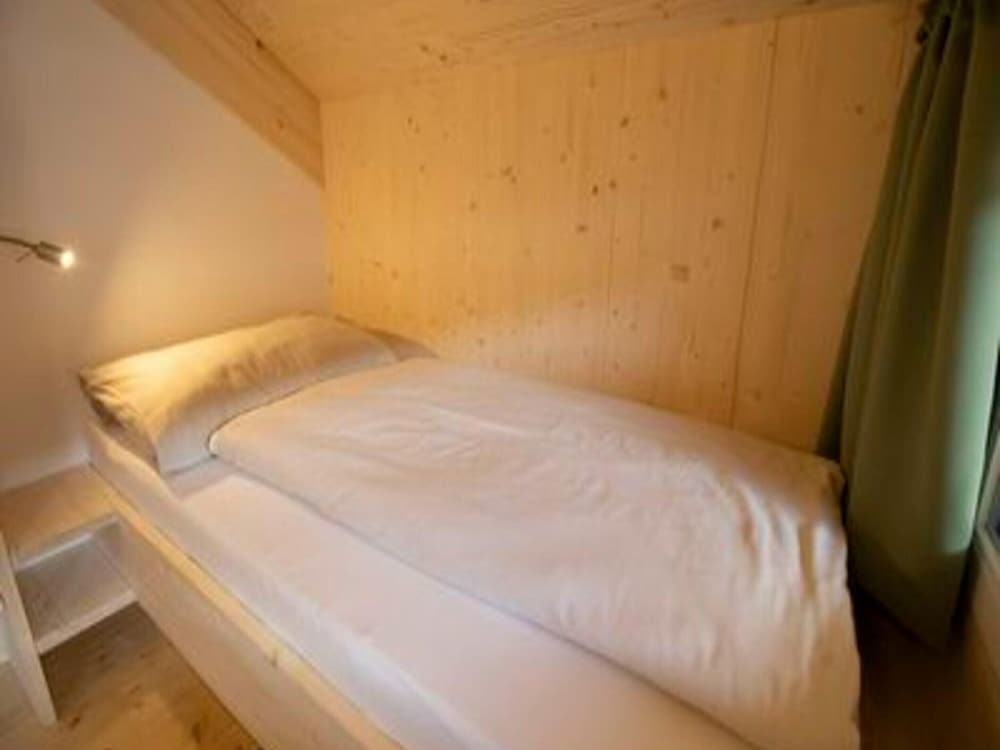 Appealing Chalet Near ski Slope