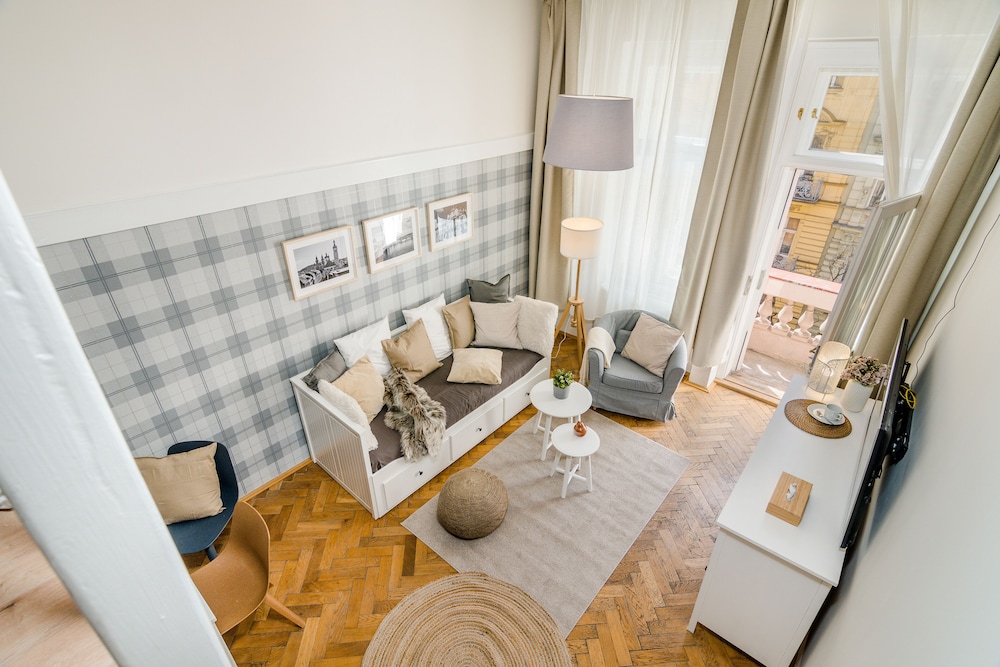 Charm APTs in Prague by Michal&Friends