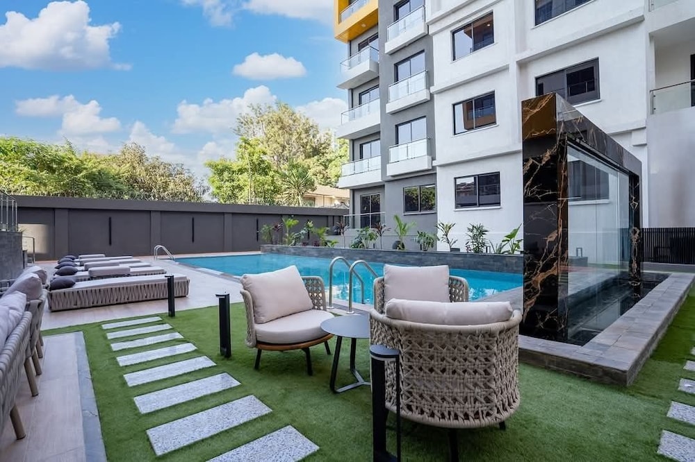 Lux Suites Wilma Towers Kilimani