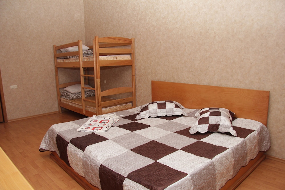 Rafael Hostel