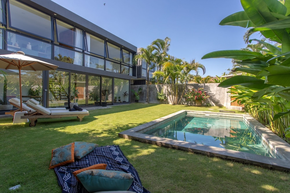 Villa Kia-ora by Alfred in Bali - Stylish Design 2BR Pool Villa Near Bingin Beach Share Saved