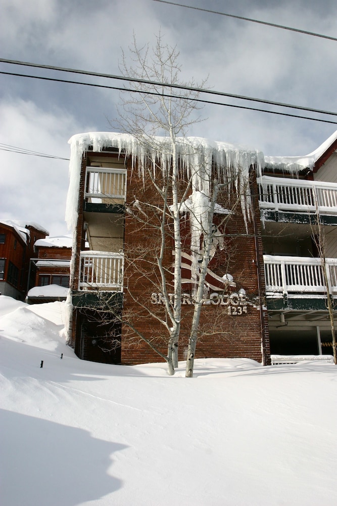 Skiers Lodge