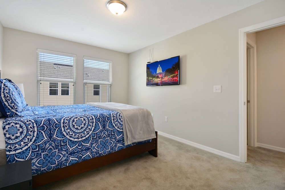 Four Bedrooms TownHome Compass Bay Resort 5130 view 5