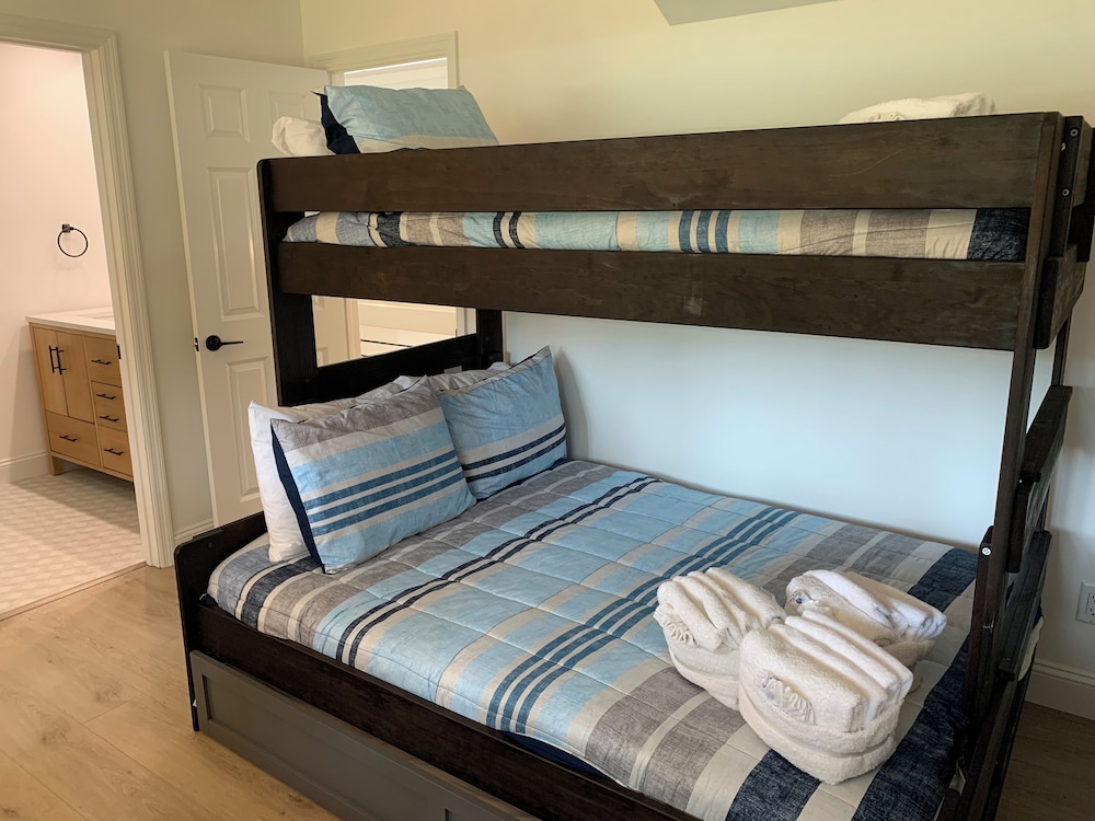 44 Willow Oak Rd. West at The Sea Pines Resort