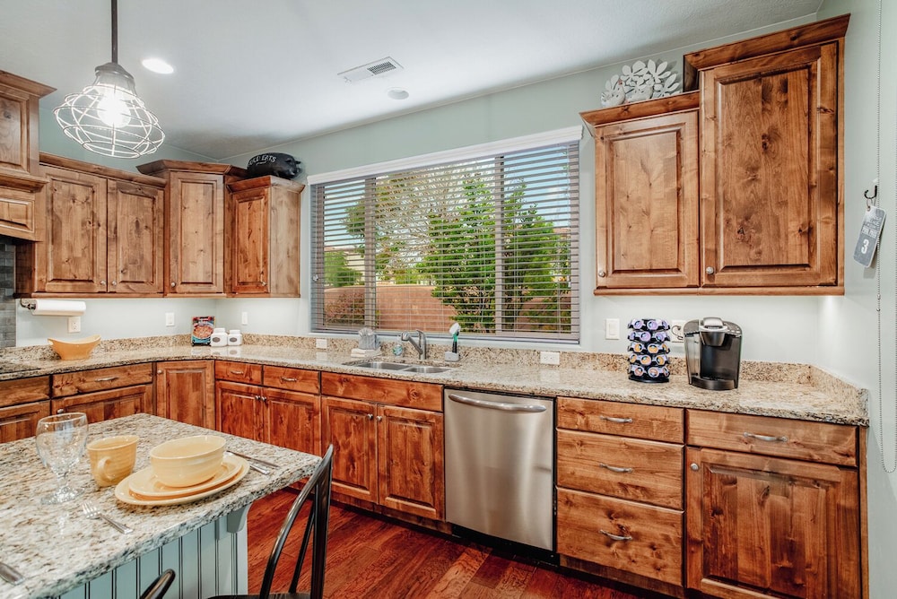 Paradise Village by Cloud Dream Homes