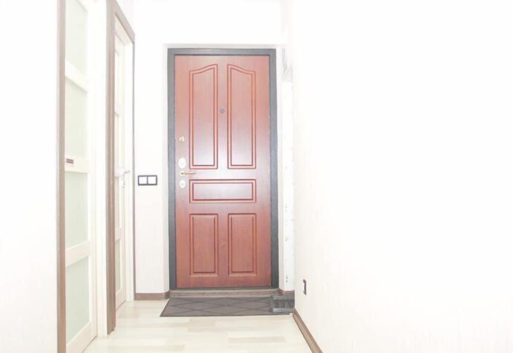 Apartlux Andropova