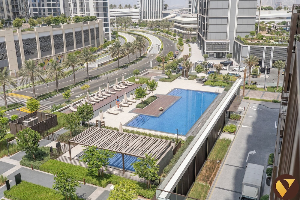 Vogue Creek Crescent Balcony Pool View