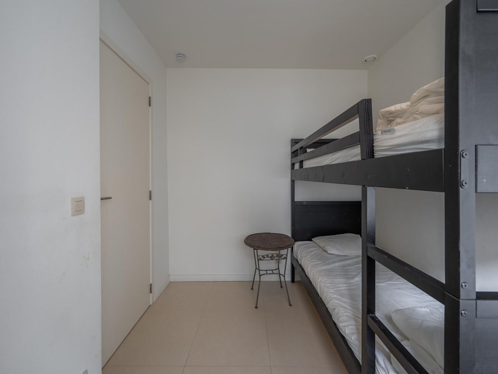 Apartment in Heist Near the Beach
