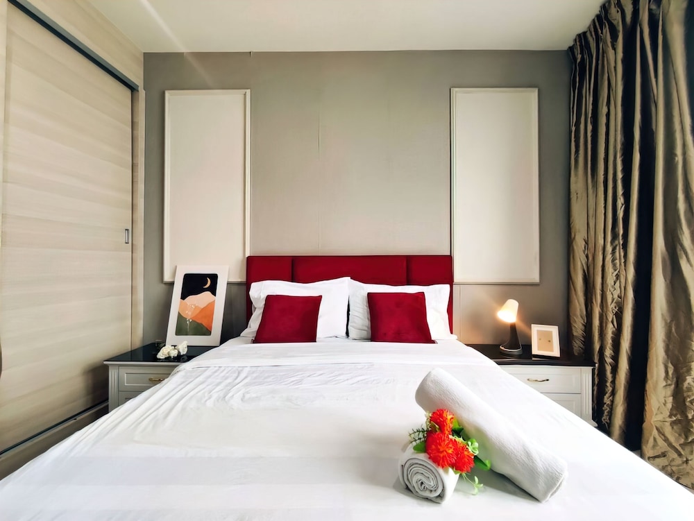 I-City Holiday KL Suites