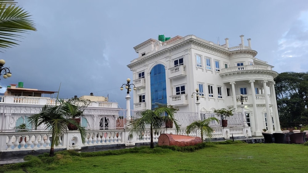 Dream Palace view 2