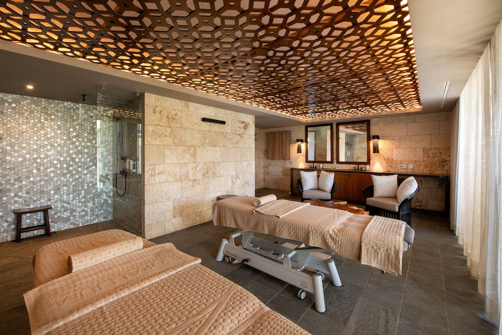 Lopesan Costa Bávaro Resort Spa & Casino - All Inclusive