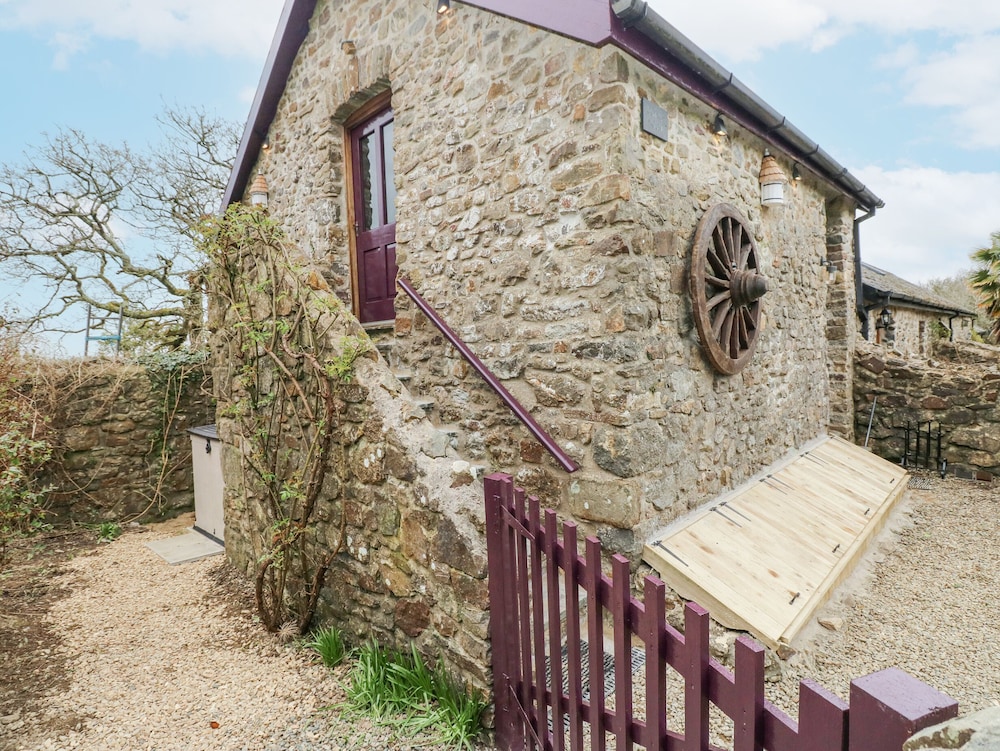 Coach House
