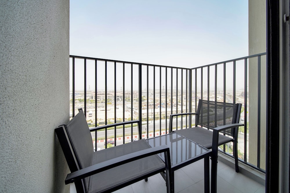PVH - 2BR Golfville Dubai Hills