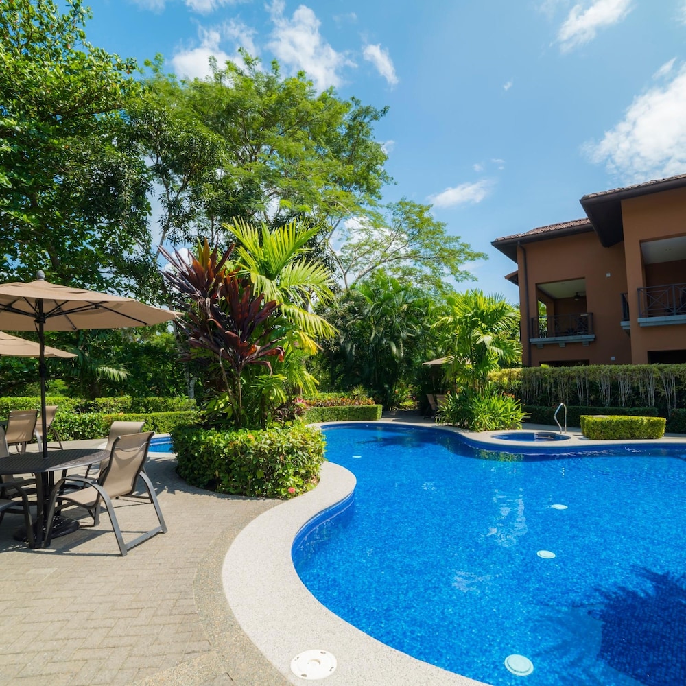 Veranda 5E - 1 Bedr 1 Bath view 5