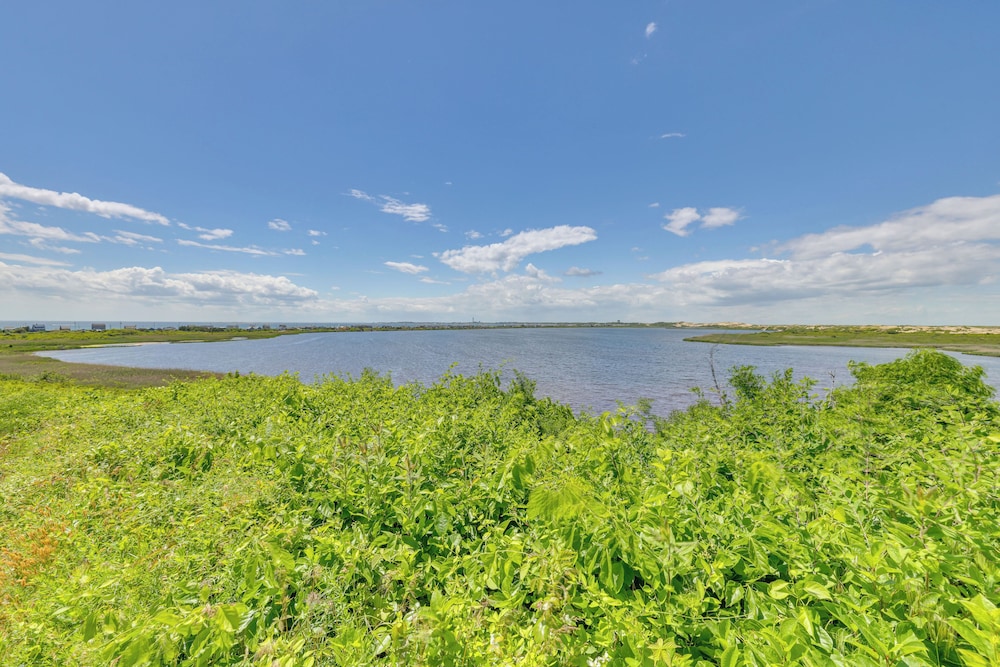 Water-view Beach House in Truro, Great for Groups!