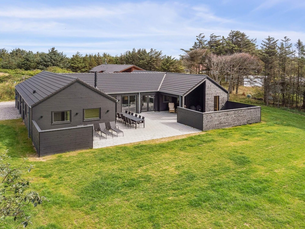 5 Star Holiday Home in Lokken