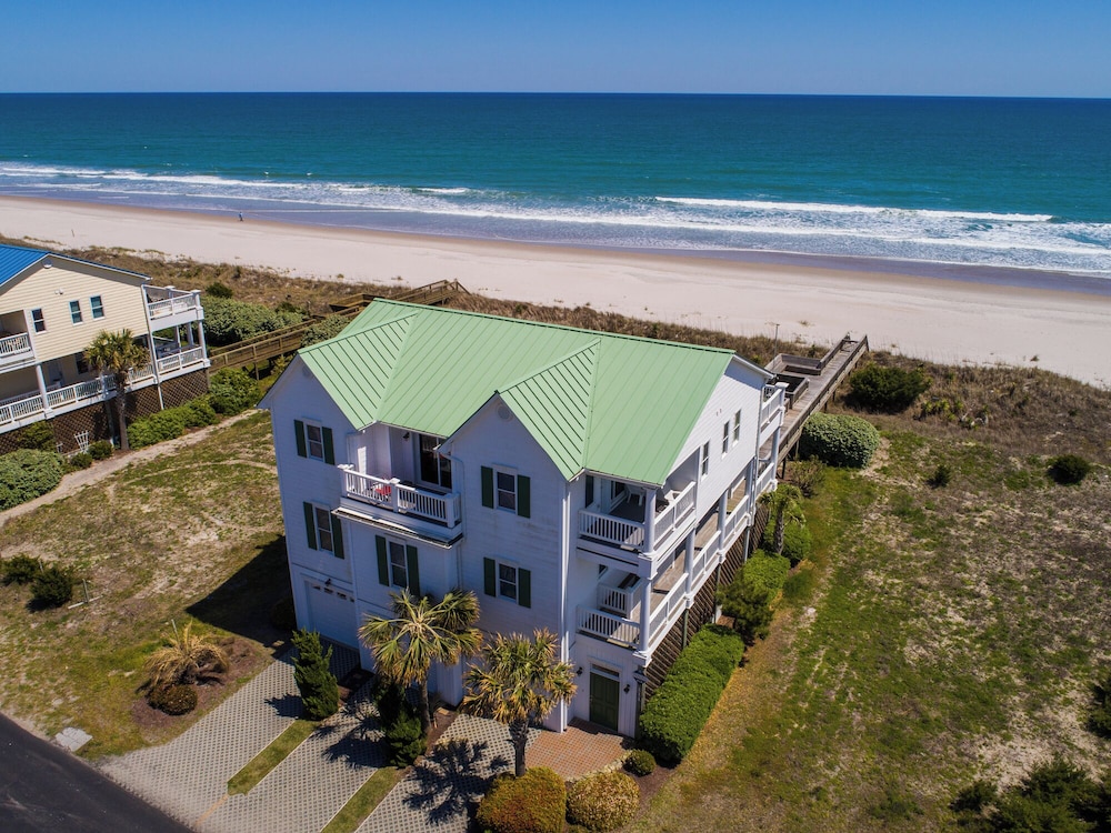 Oceans 111 by Topsail Realty